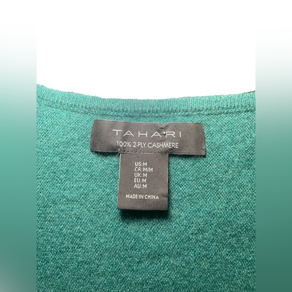 Tahari 100% Cashmere Green V-Neck Sweater 2-Ply Pullover Size Medium - Picture 5 of 6